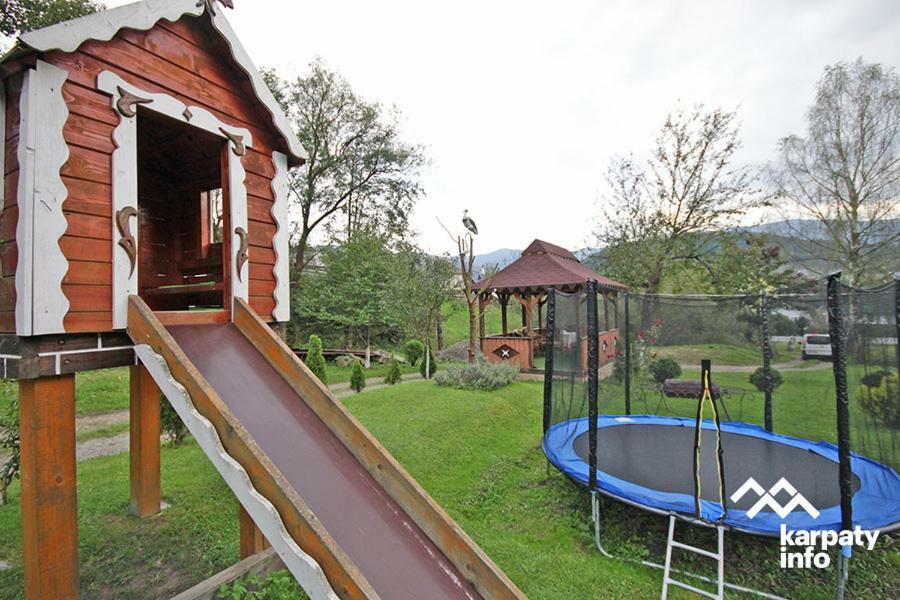 Золото Карпат Villa Yaremche Exterior photo